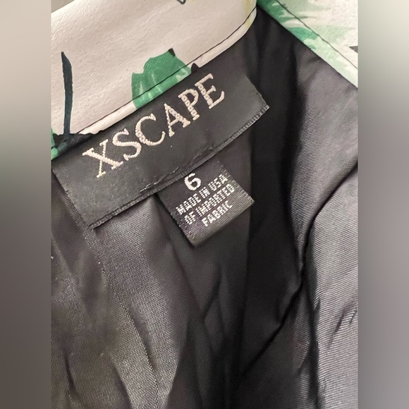 ✨XSCAPE Floral Full Length Mermaid Skirt - Picture 12 of 12